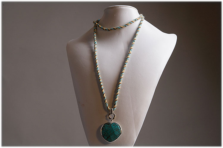 Grey pearl,abalone and sterling silver leaves necklace