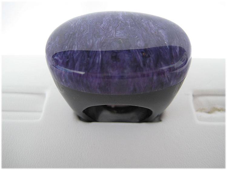 lovely large purple sugelite ring - Click Image to Close